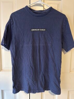 American Eagle Outfitters Navy Short-Sleeve Tee